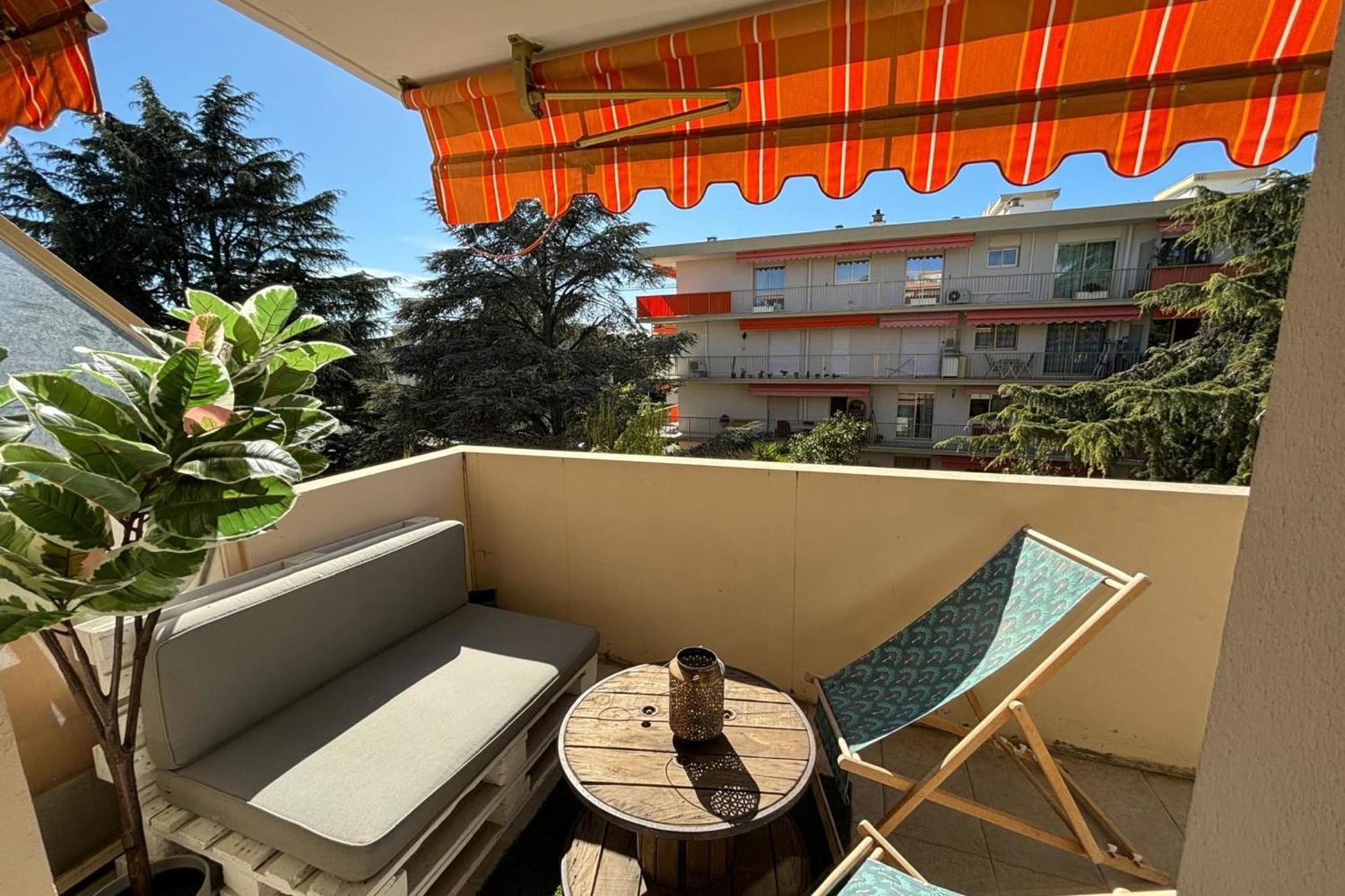 Bright Flat Near To The Beach & Harbor Saint-Laurent-du-Var Luaran gambar